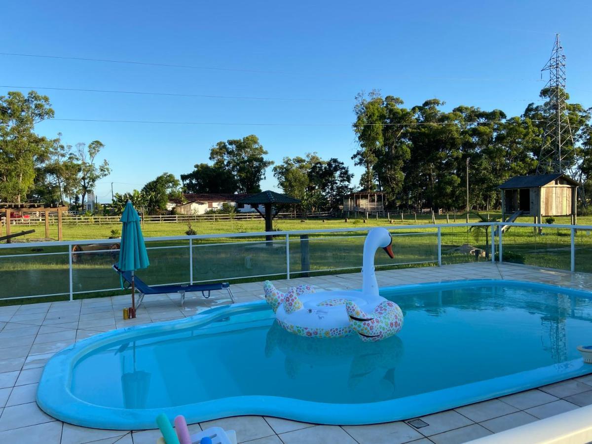Haras Trevo De Ferro, Praia, Piscina E Campo Torres Eksteriør bilde
